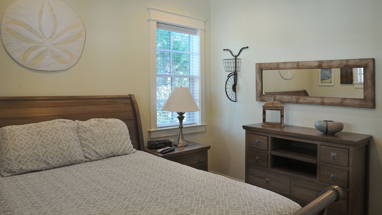 Photo of Bedroom in Lakeside at Blue Mountain Beach
