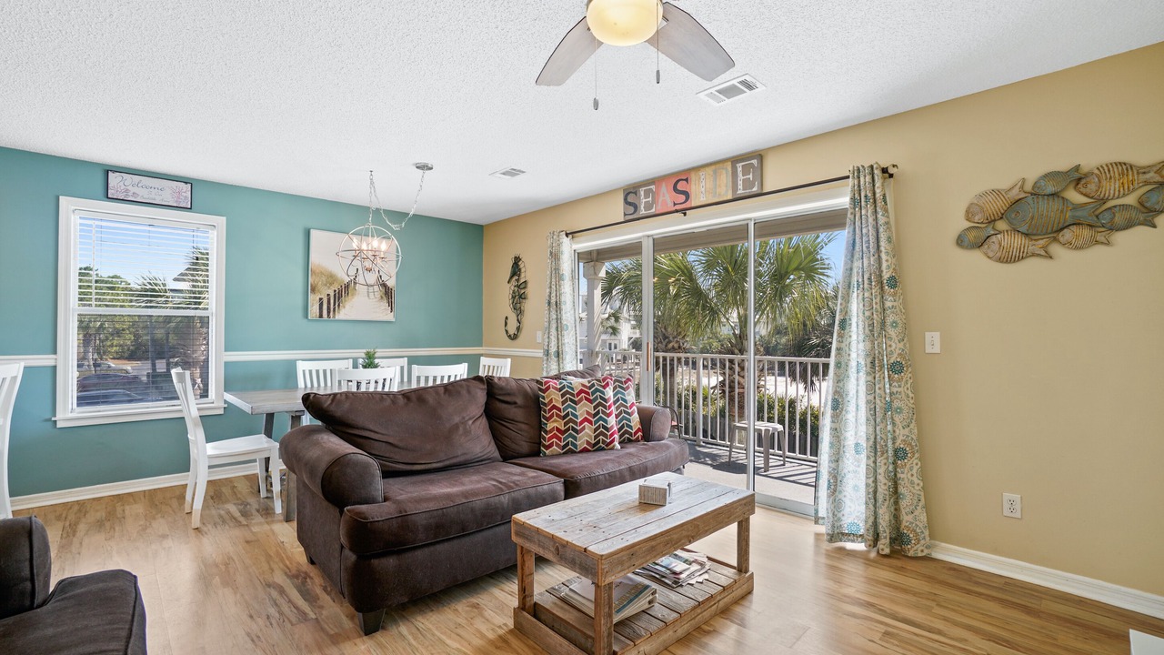 Photo of Livingroom in Seagrove Beach