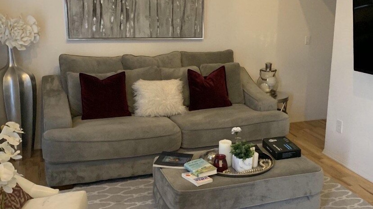 Photo of Livingroom in Irvine