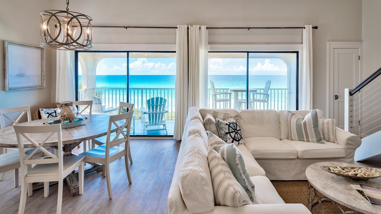 Photo of Livingroom in Seacrest