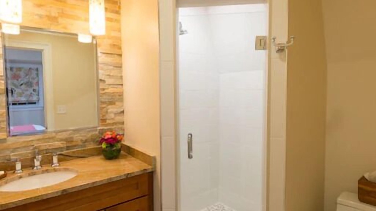 Photo of Bathroom in Fifth Ward