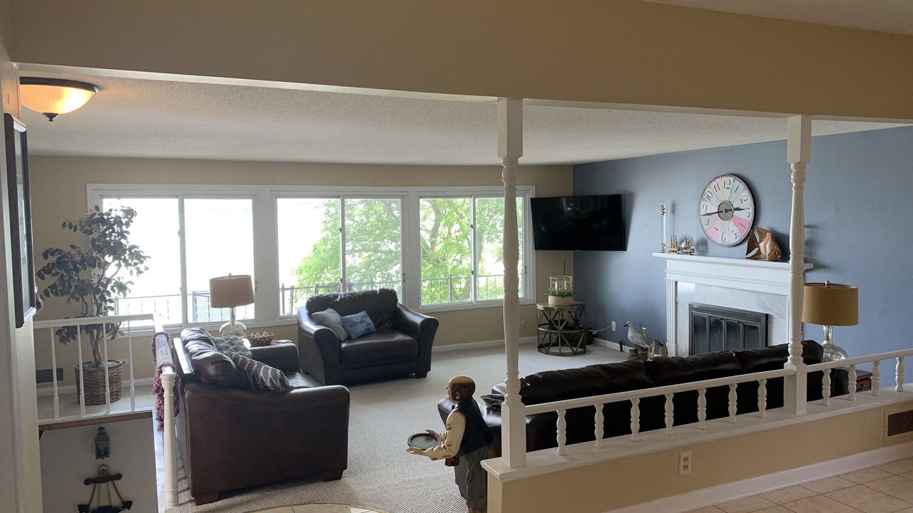 Photo of Bedroom in Clear Lake