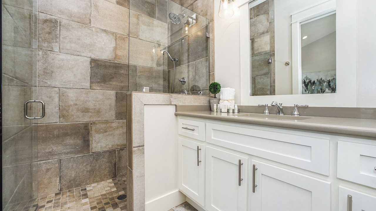 Photo of Bathroom in Seacrest Beach