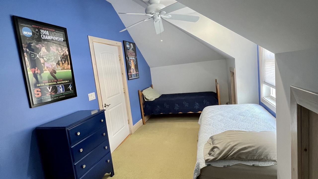 Photo of Bedroom in Lakeside