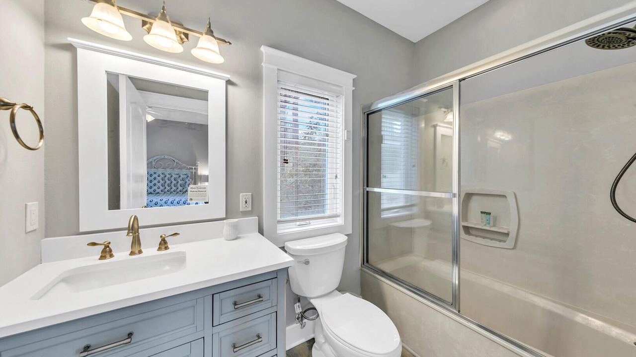 Photo of Bathroom in Village of Sugar Beach