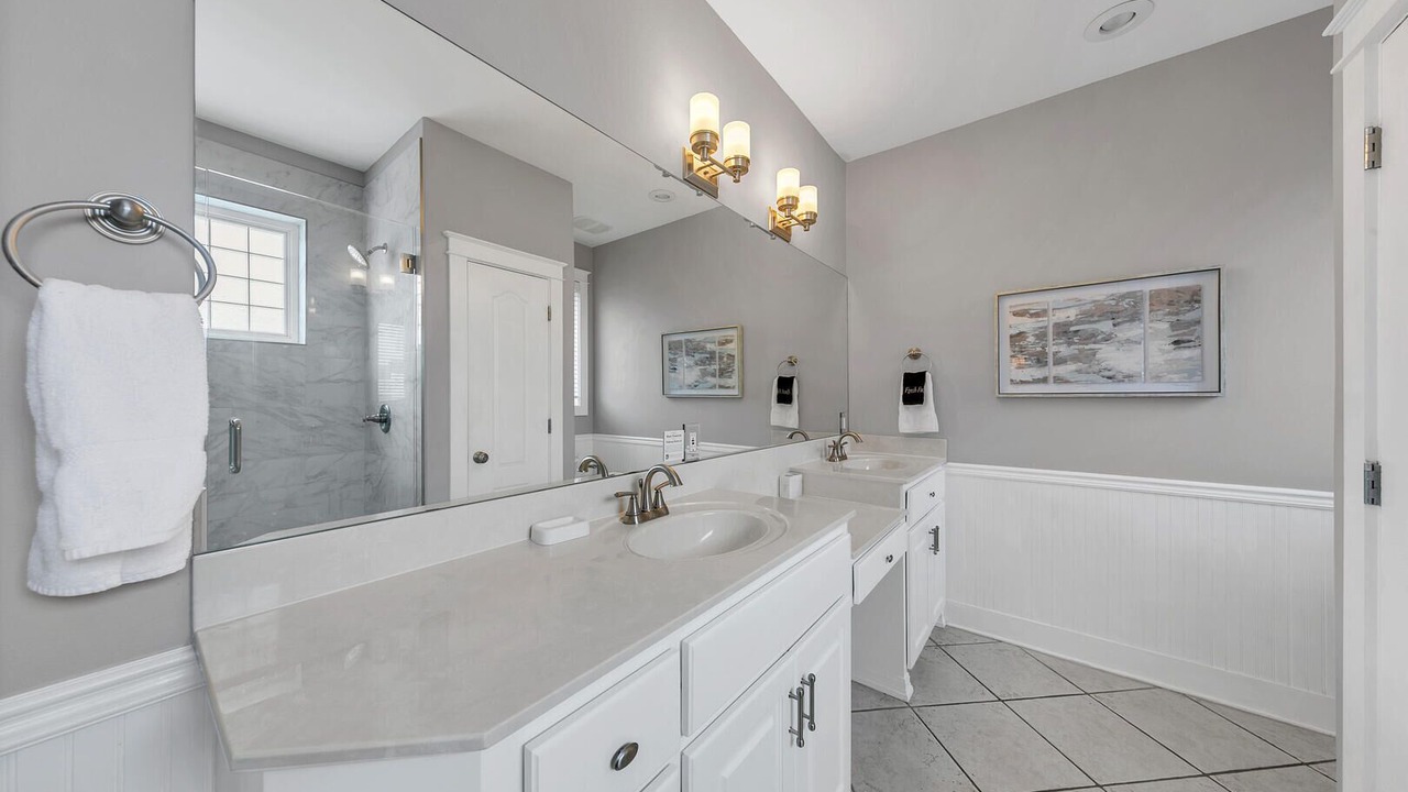 Photo of Bathroom in Village of Sugar Beach
