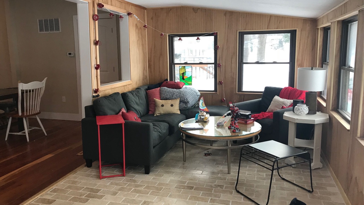 Photo of Livingroom in Twin Lake