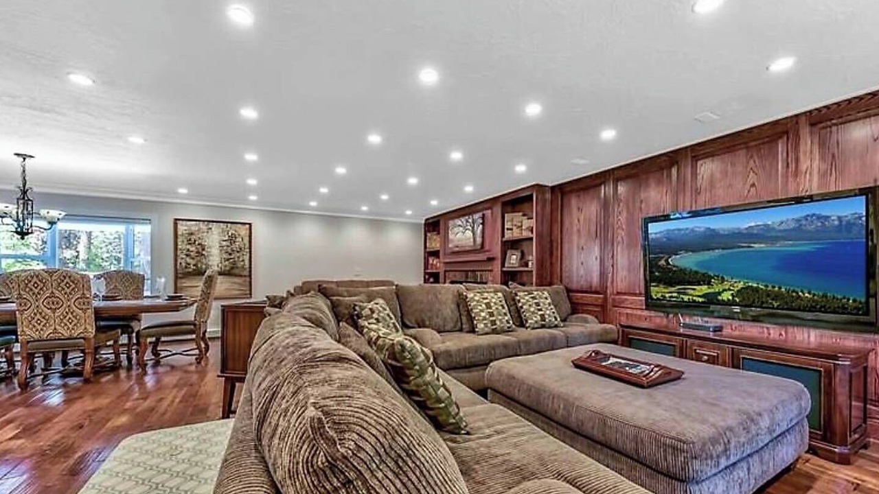 Photo of Livingroom in Skyland