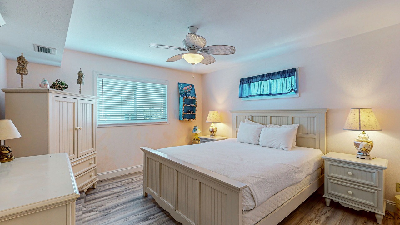 Photo of Bedroom in Gulf Trace