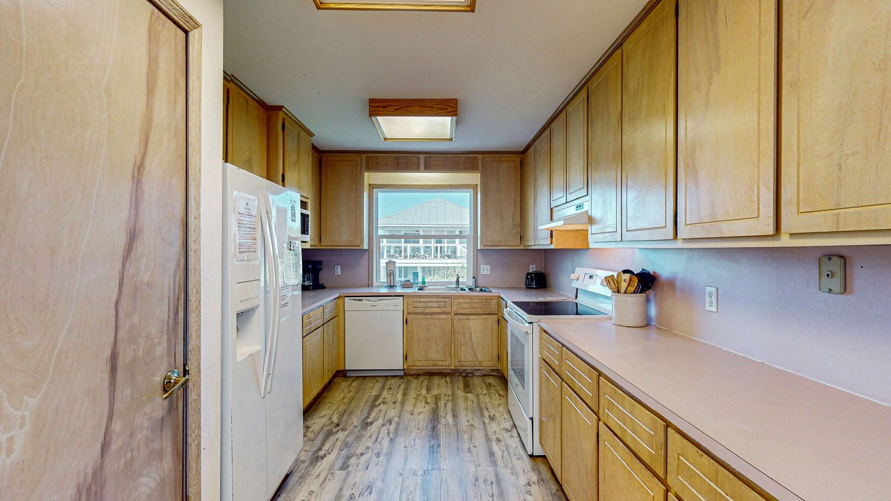 Photo of Kitchen in Gulf Trace
