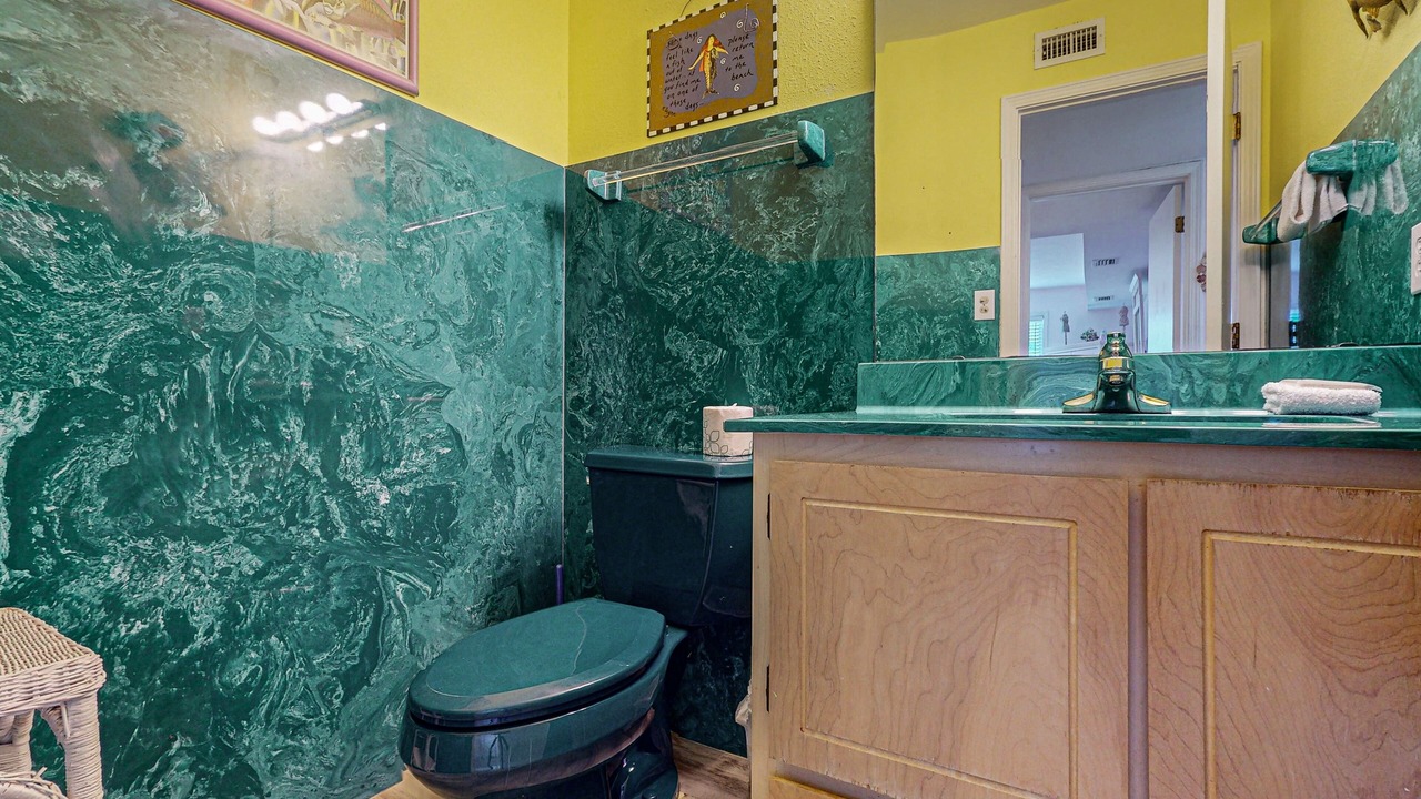 Photo of Bathroom in Gulf Trace