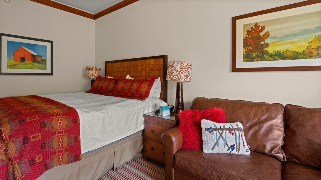 Photo of Bedroom in Stowe Area