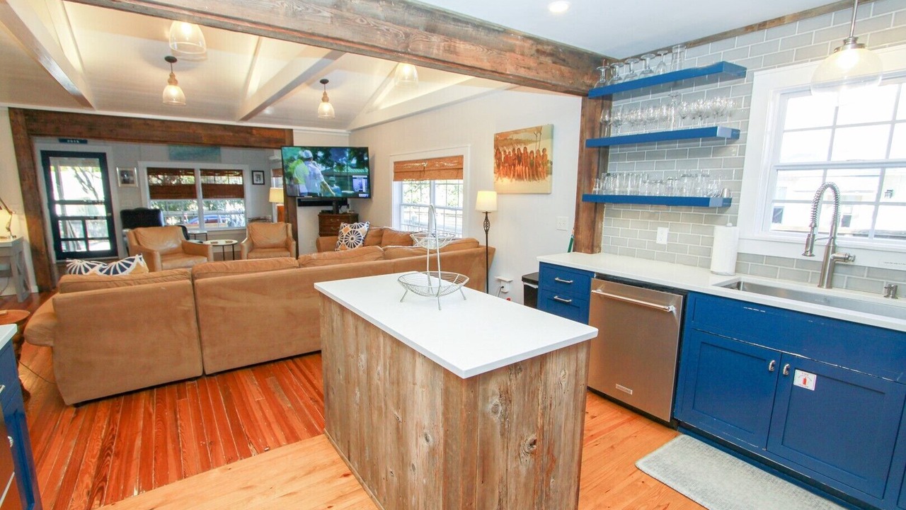 Photo of Bedroom in Seagrove Beach