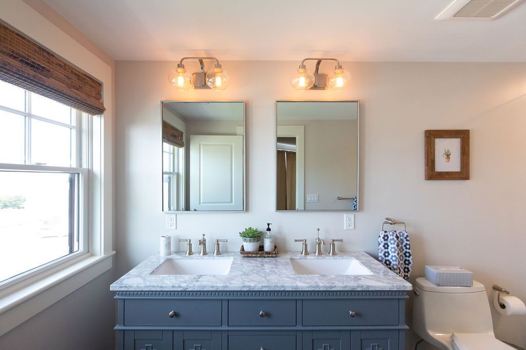 Photo of Bathroom in Easton's Point