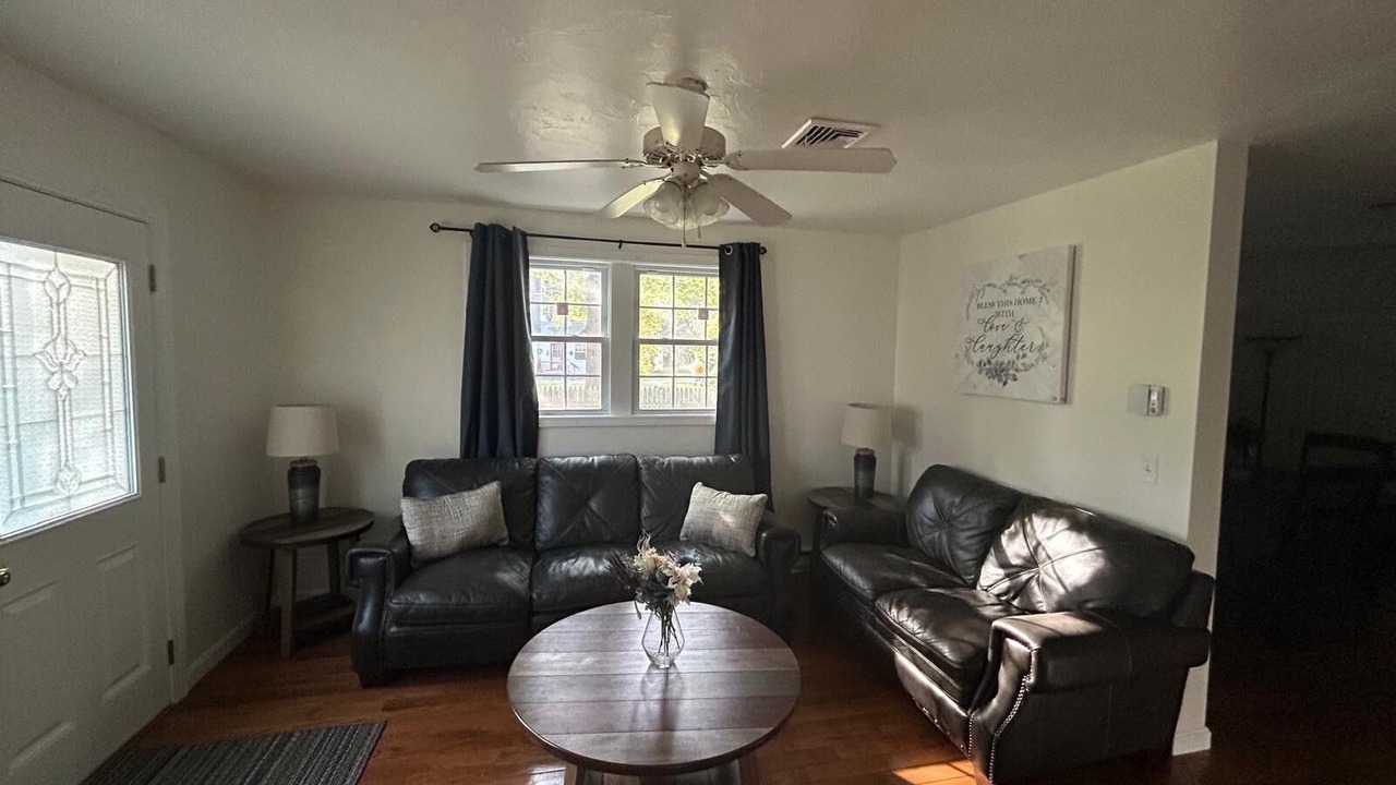 Photo of Livingroom in Attleboro