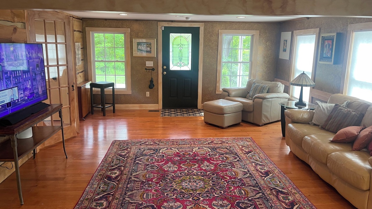 Photo of Livingroom in Lochmere