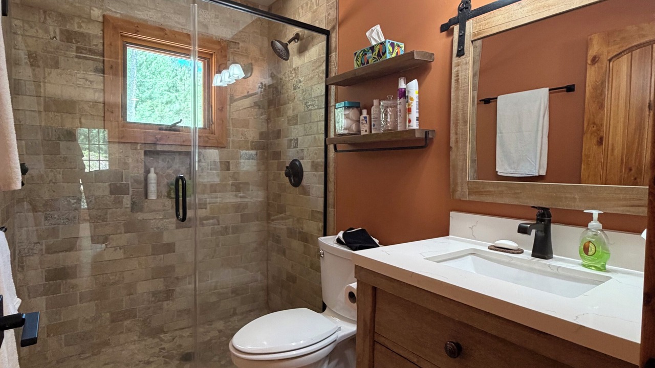 Photo of Bathroom in Arbor Vitae