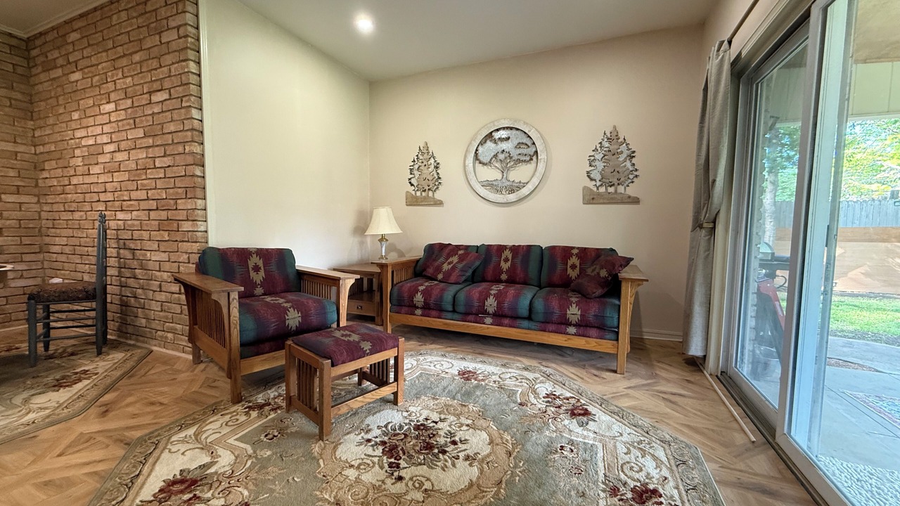 Photo of Livingroom in Tulsa