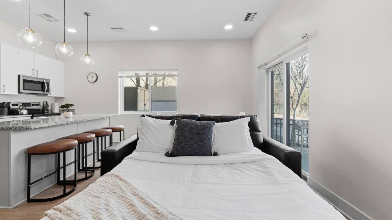 Photo of Bedroom in Little Italy