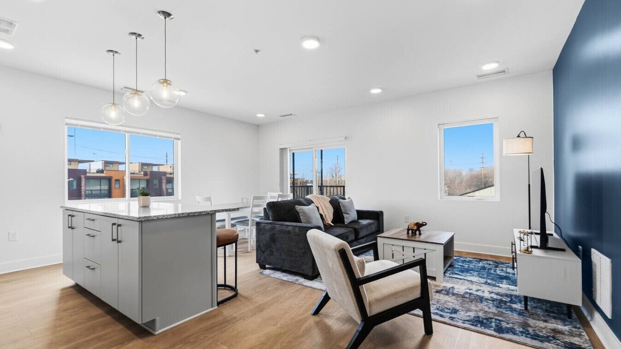 Photo of Livingroom in Little Italy
