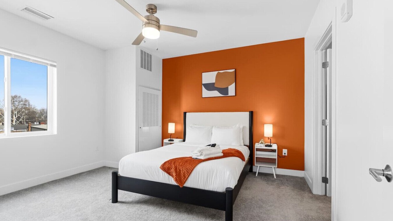 Photo of Bedroom in Little Italy