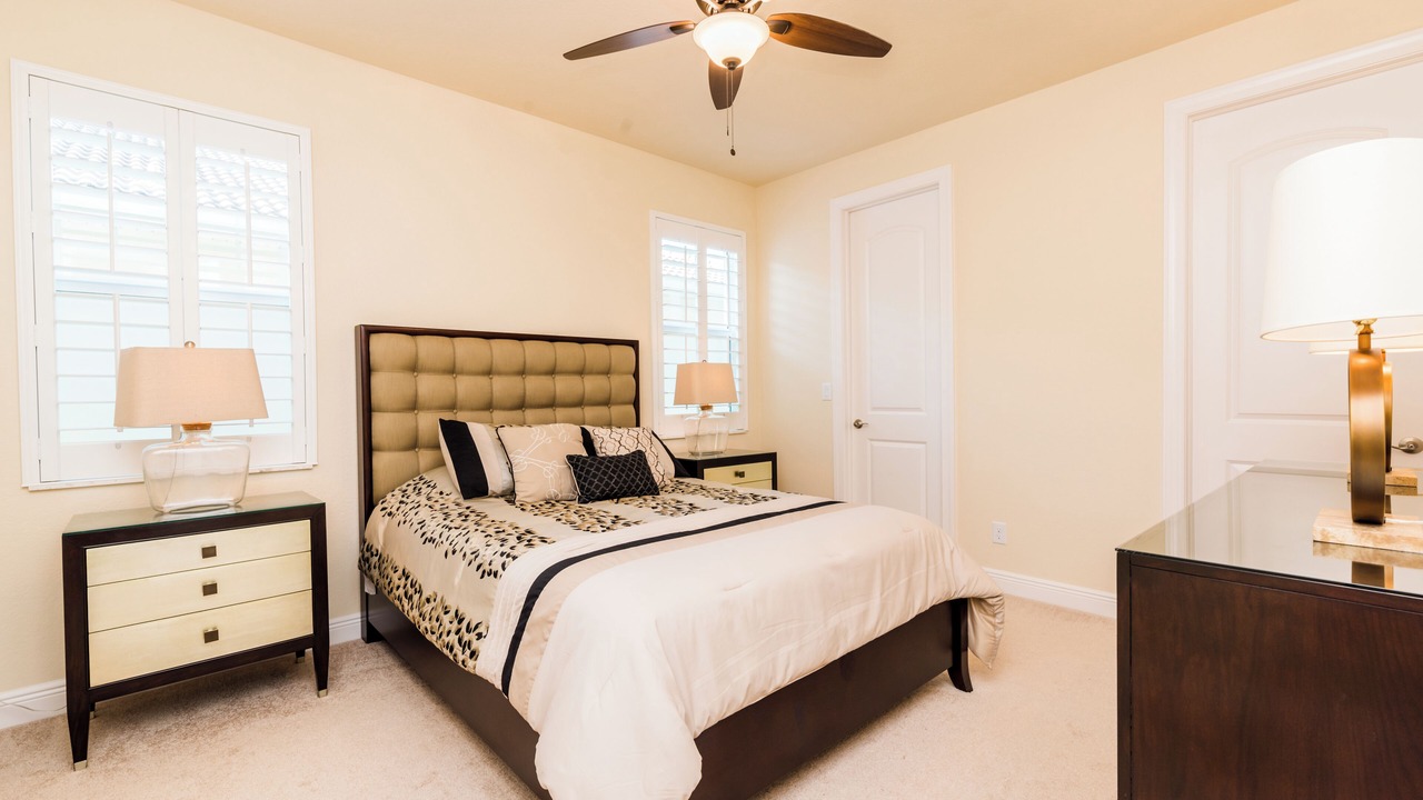 Photo of Bedroom in Naples Heritage