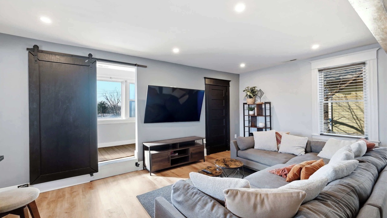 Photo of Bedroom in Beechmont