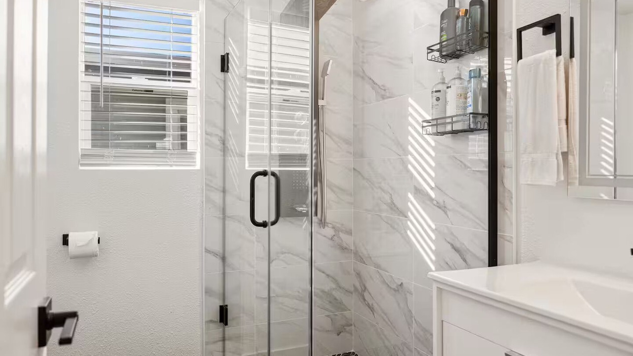 Photo of Bathroom in West Alameda
