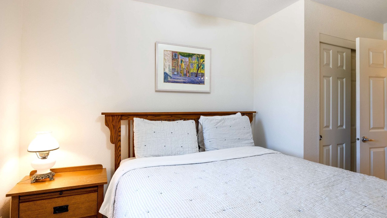 Photo of Bedroom in Long Beach