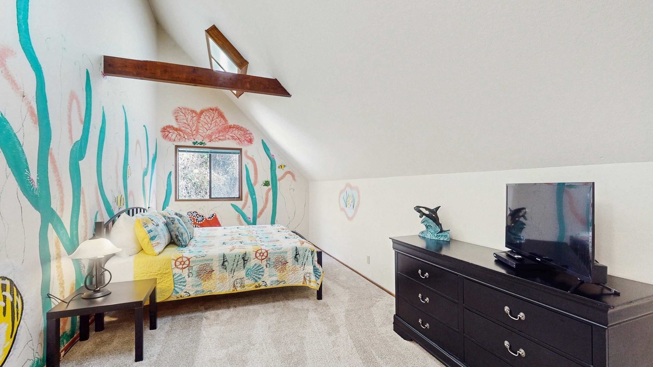 Photo of Bedroom in Winchester Bay