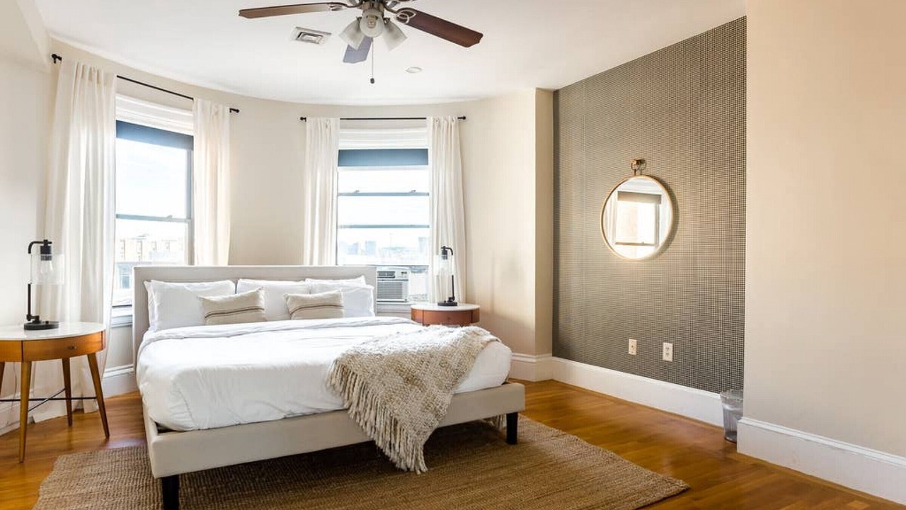 Photo of Bedroom in Fenway–Kenmore