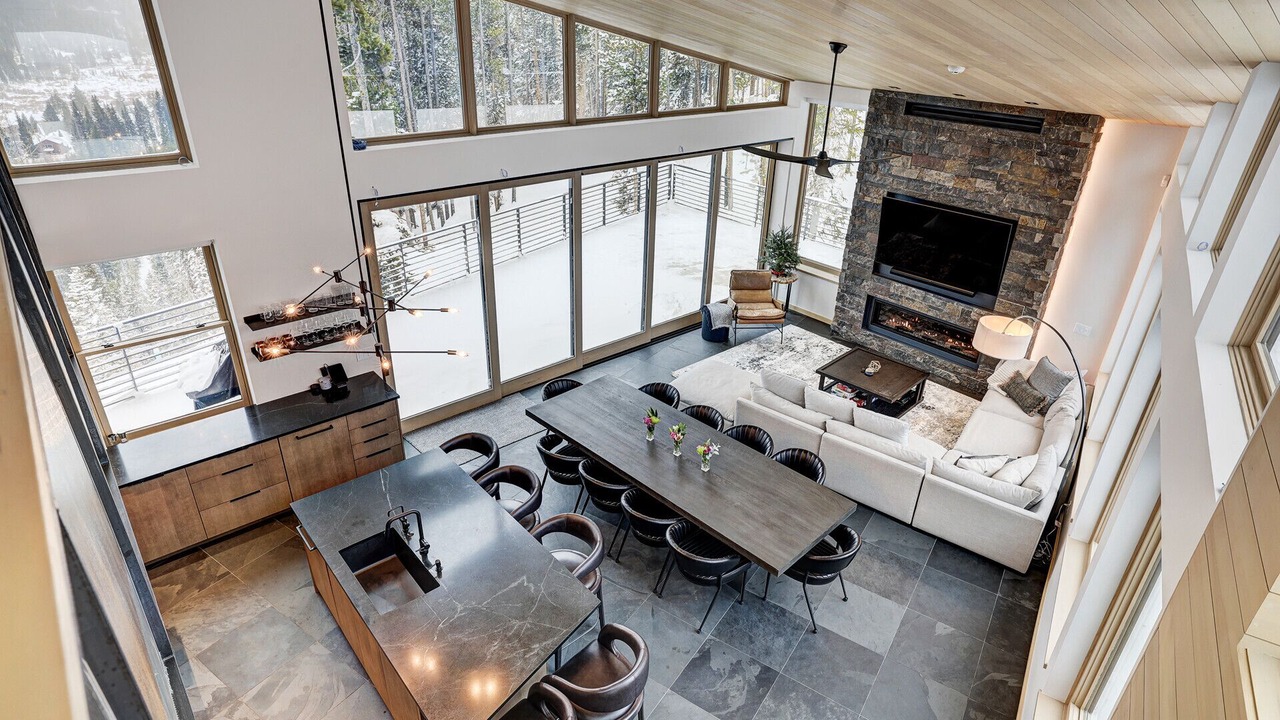 Photo of Livingroom in Blue River