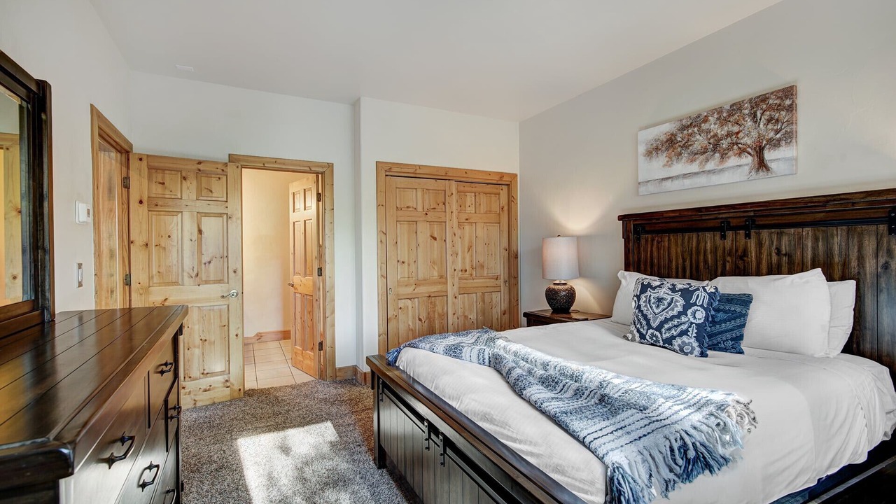 Photo of Bedroom in Braddock Hill