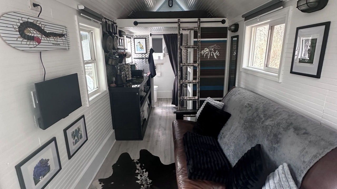 Photo of Livingroom in Tuckasegee