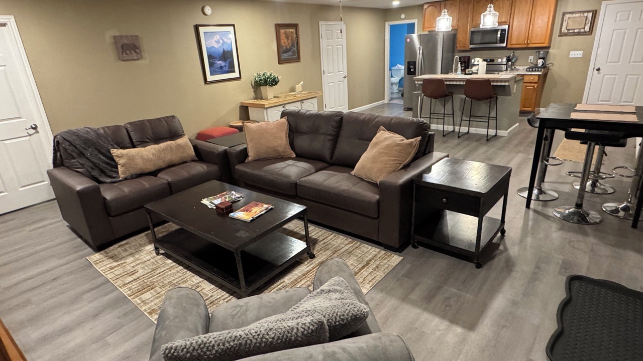 Photo of Livingroom in Jones Mills