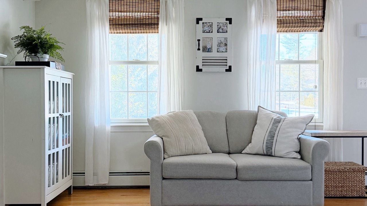 Photo of Livingroom in North Attleboro