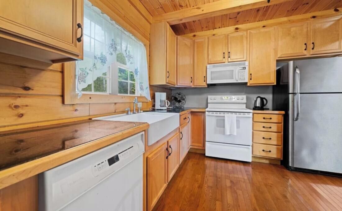 Photo of Kitchen in Loretto