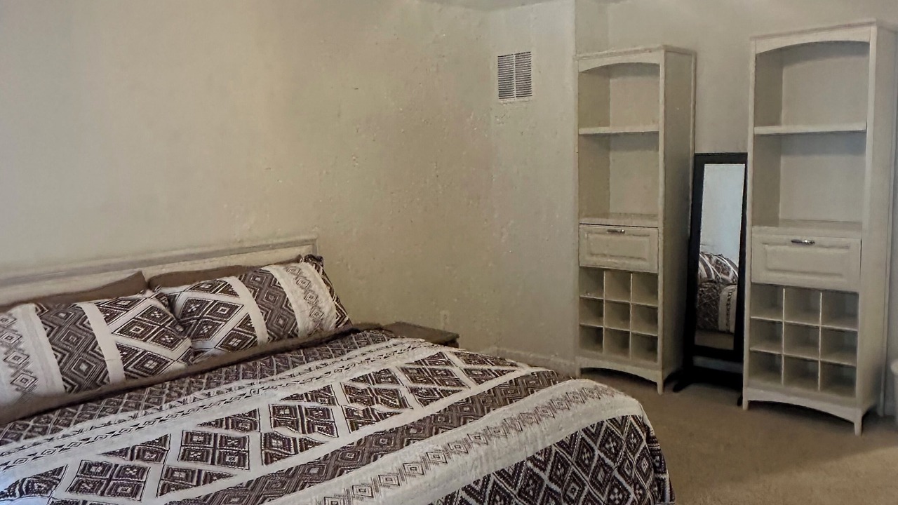 Photo of Bedroom in Linganore-Bartonsville