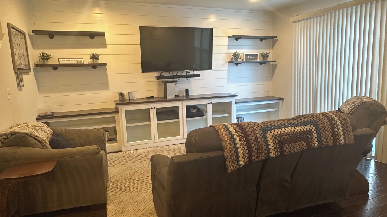 Photo of Livingroom in Linganore-Bartonsville