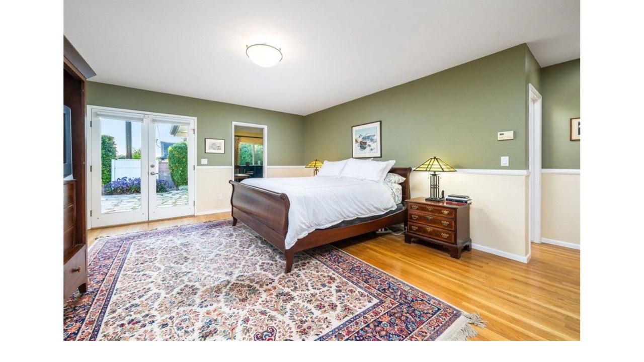 Photo of Bedroom in Claremont