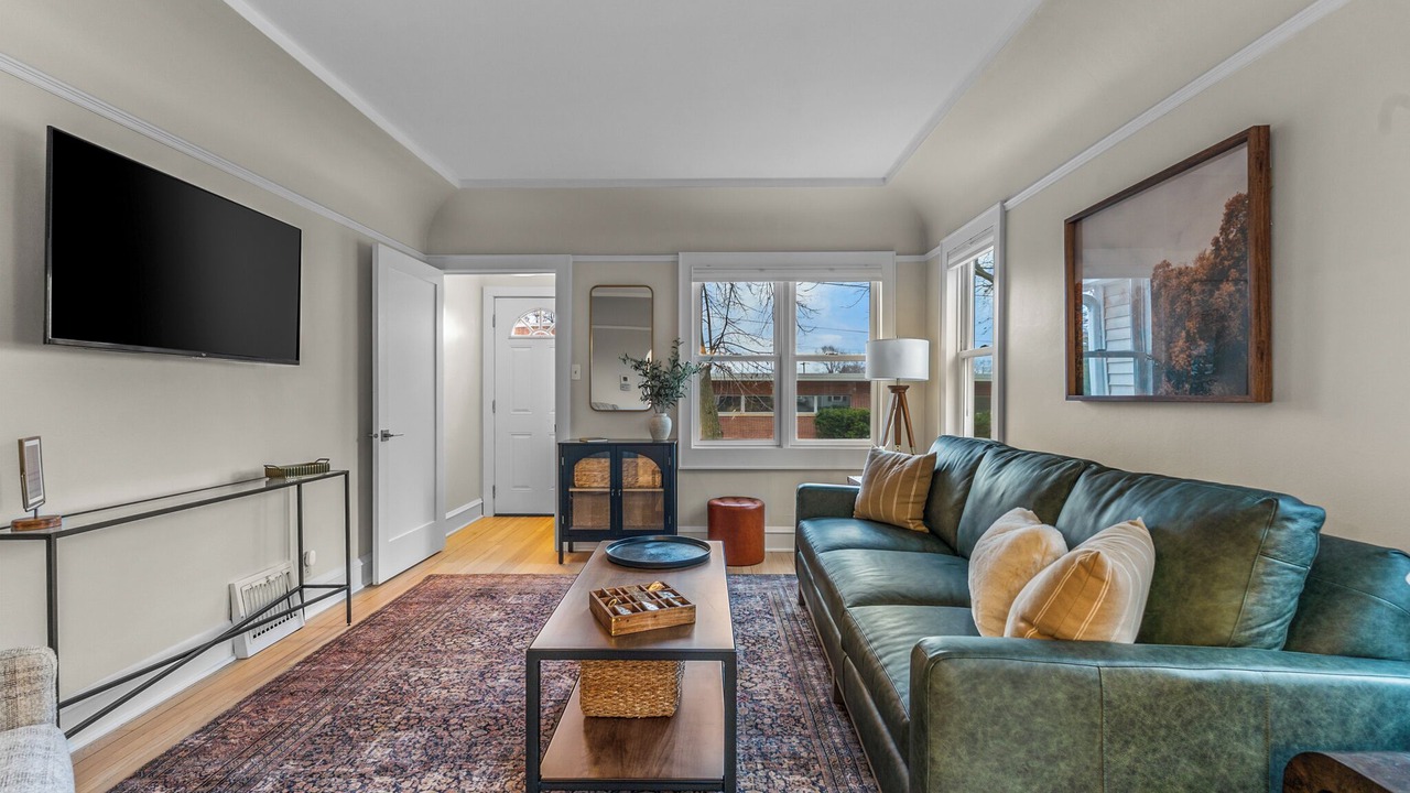 Photo of Livingroom in Cedarburg