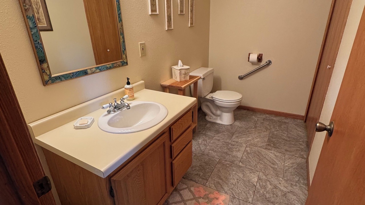 Photo of Bathroom in Hillsboro