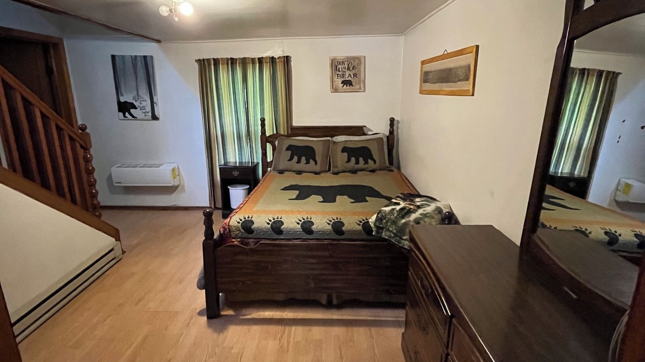 Photo of Bedroom in Bramwell