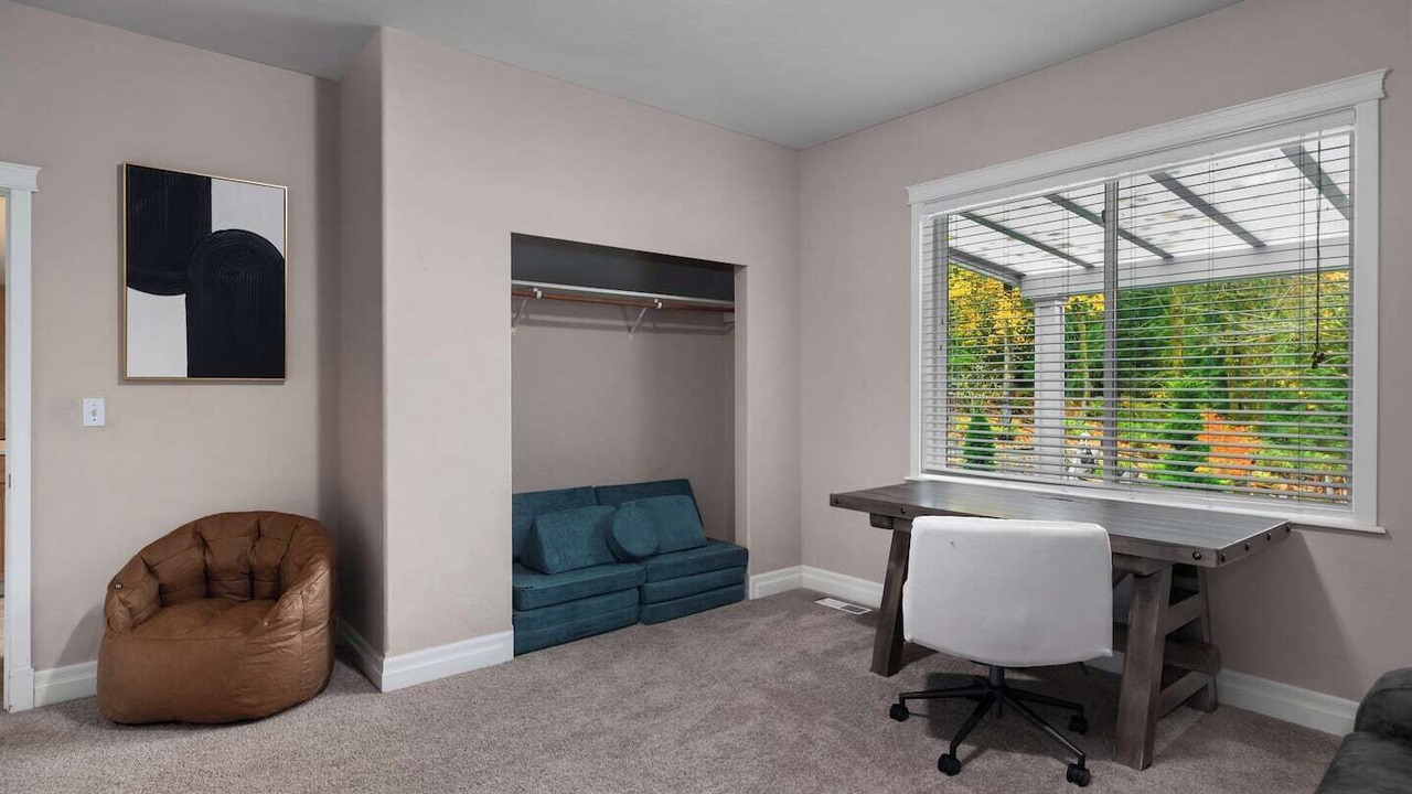 Photo of Livingroom in Olympia
