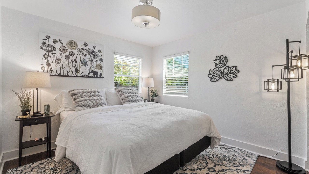 Photo of Bedroom in South Berkeley