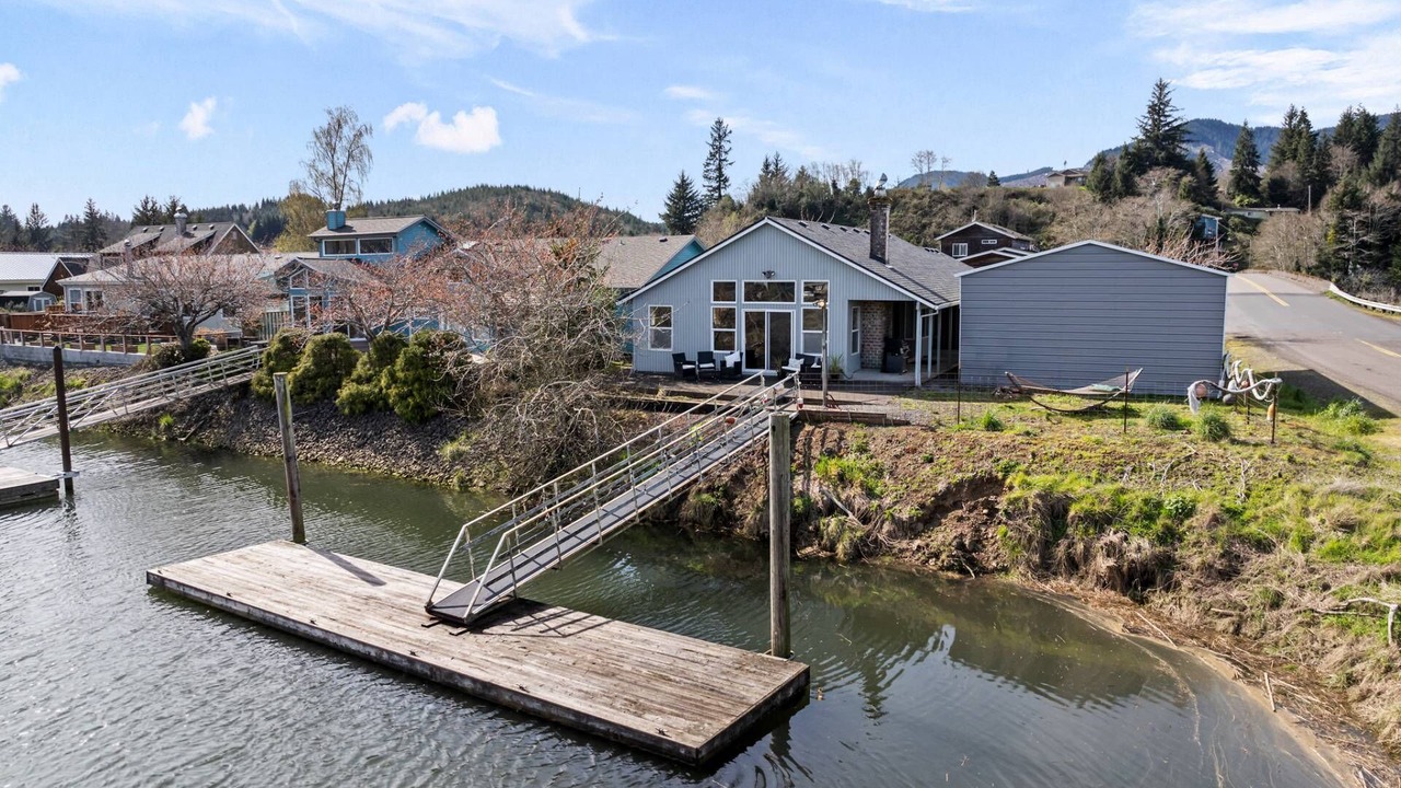 Photo of Outdoor in Nehalem