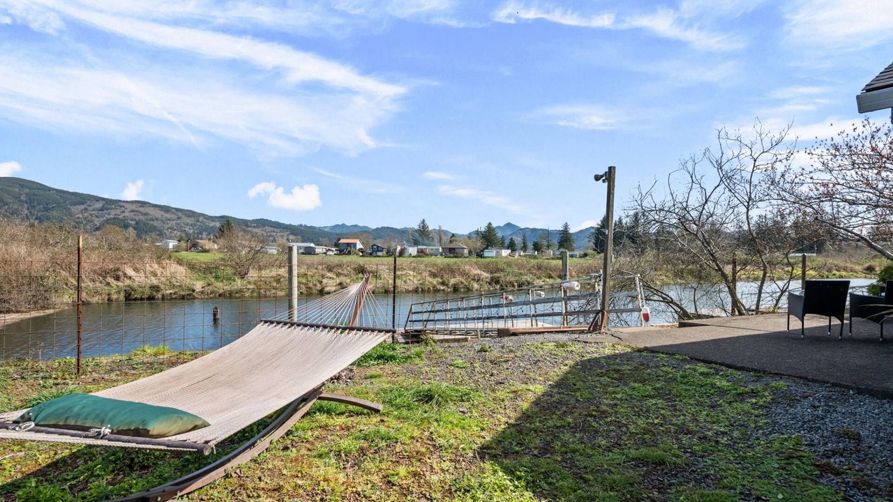 Photo of Outdoor in Nehalem