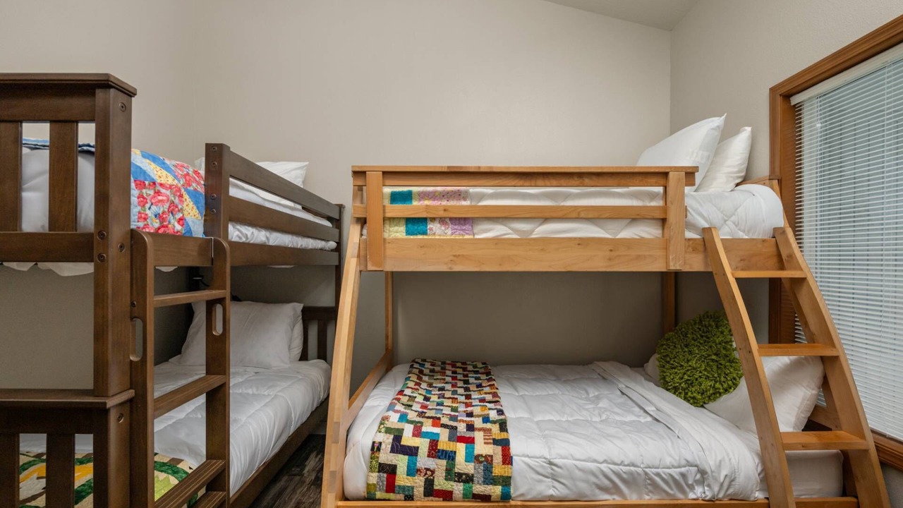 Photo of Bedroom in Nehalem