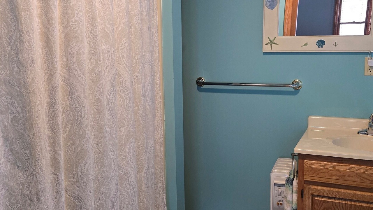 Photo of Bathroom in Emporium