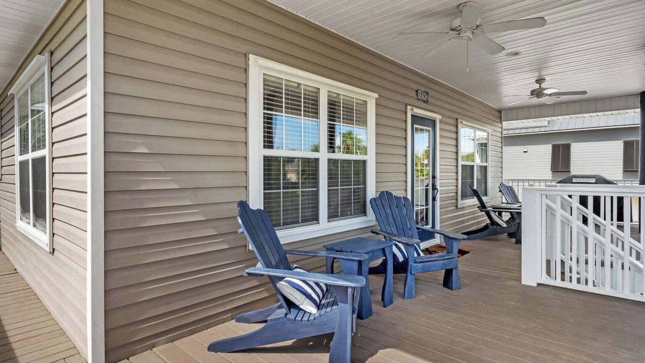 Photo of Patio Balcony in Gulfview Heights